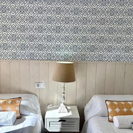 Holibai, Xacobe, Apto Acogedor En Sabaris, Cerca De Y La Playa بايونا