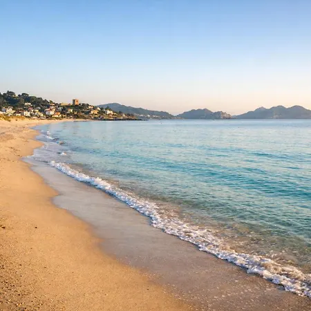 Holibai, Xacobe, Apto Acogedor Cerca De La Playa *